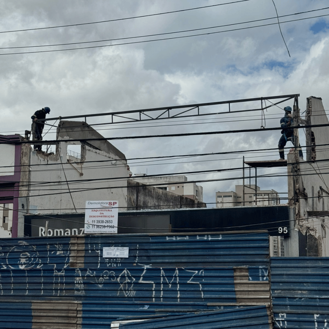 Demolição de Casa