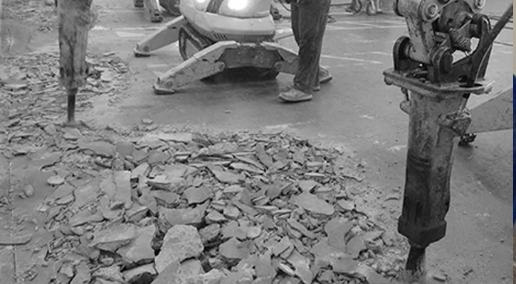 DEMOLIÇÃO DE PISOS INDUSTRIAIS