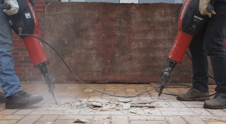 DEMOLIÇÃO DE PISOS INDUSTRIAIS